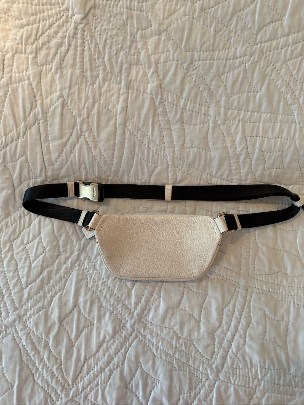 Coach White Pebbled Leather Crossbody Belt Bag with Black Strap - Picture 6 of 13